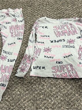 Carter's Light Gray & Pink "Super Human" Pajama Set